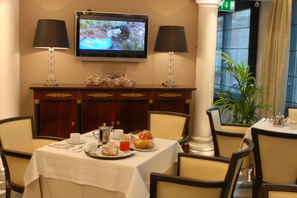 Hotel Excelsior